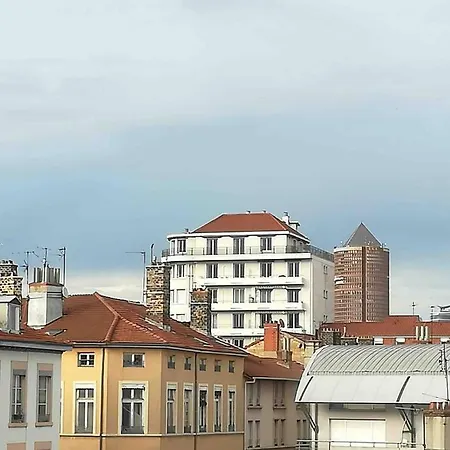 Le Rhone A Vos Pieds, Bellecour A Quelques Pas ליון